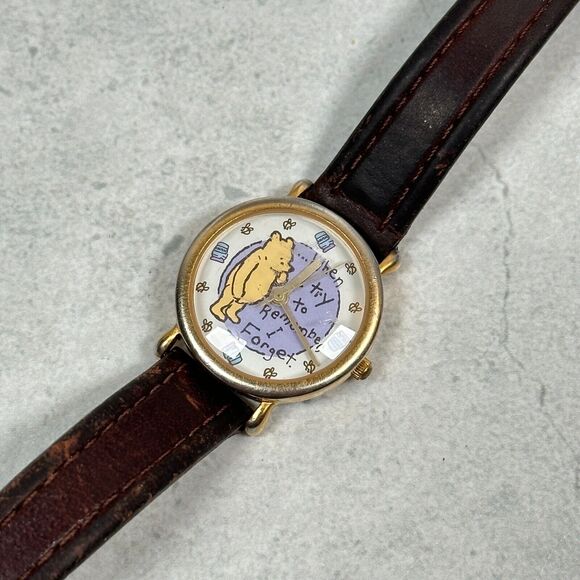 Ingersoll Winnie the Pooh Watch Womens 27mm When I Try to Remember I Forget 90s - Picture 1 of 15